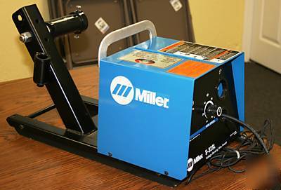 Miller S32L wire feeder