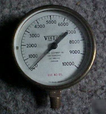 Pressure gauge victor 0-10000 brass case