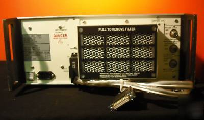 Fluke 5200A programmable ac voltage calibrator