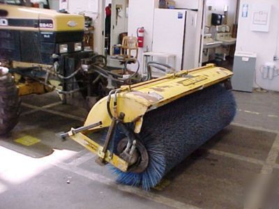 1994 ford 6640 tractor with push broom attachment