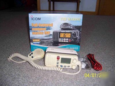 Icom vhf marine radio ic- M402S