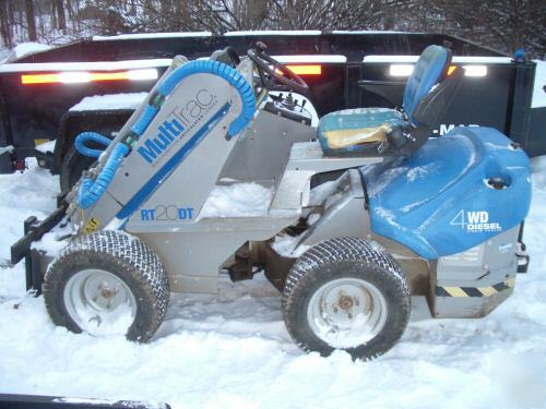 Multi trac articulated loader with accessories rt-20DT
