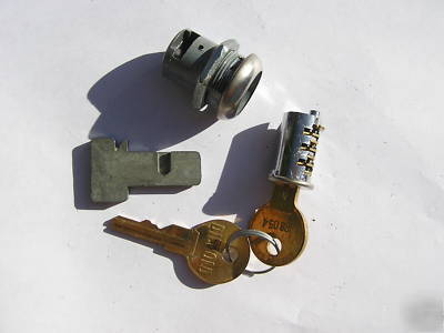 New lock core kit with keys, cyclinder, shroud, bolt