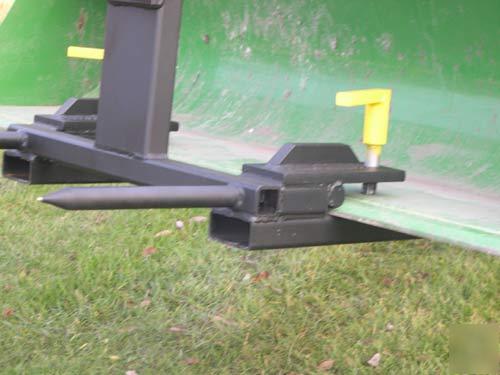 Clamp on round hay spear for skid steer or tractor usa