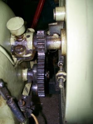 Bluffton water cooled engine hit miss old gas engine