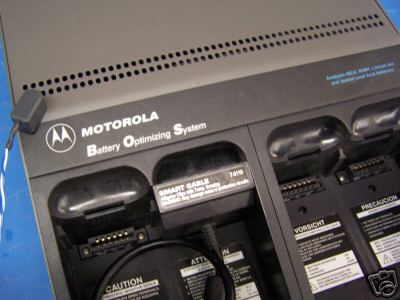 Motorola WPLN4071AR, cadex C7000-1 battery analyzer 