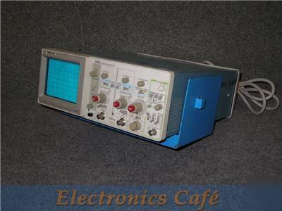 Tektronix 2213A 60MHZ 2-channel analog oscilloscope