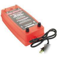 New red snap'r 66C 15 mile fence controller charger 