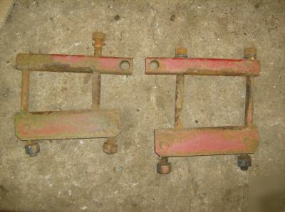Farmall ih 300 330 350 utility axle clamps pair