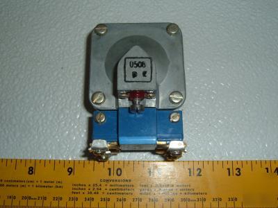 Square d class 9007 time delay switch