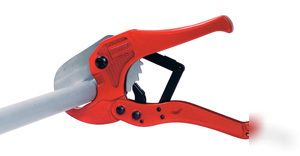 Hand cutting ratcheting pvc plastic pipe cutter tool