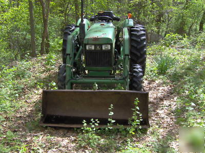 John deere 1050 utility tractor