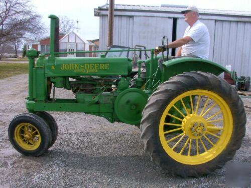 John deere unstyled a 1937 tractor