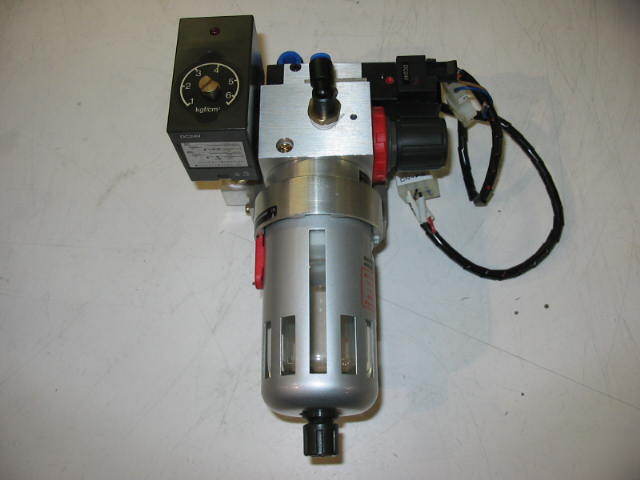 G27530 pressure regulator separator & 24V valves