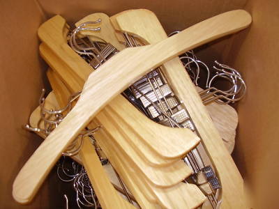 Inlet lot of 95-plus dress & pant wood hangers