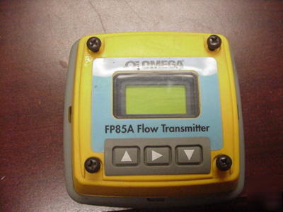Omega FP85A flow transmitter 