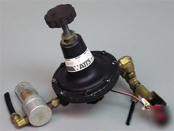 Watts fluidair 216-02P air pressure regulator 0-20PSI
