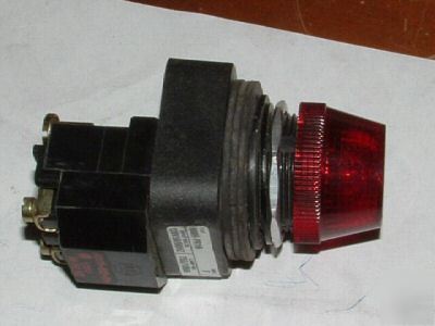 Allen-bradley 800H-PR16 indicator light panel lnc 120V