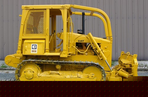 Caterpillar D4E crawler dozer winch cat 6-way blade 