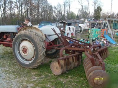 8N ford tractor four 4 cylander engine