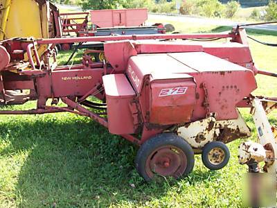 New holland 275 hay baler with thrower