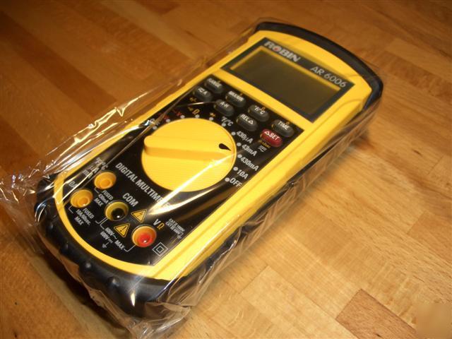 Digital multimeter