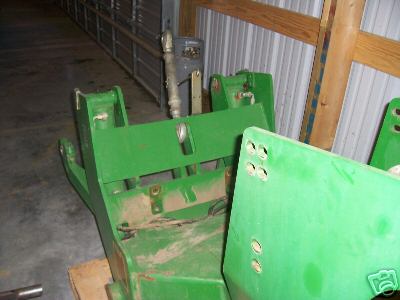 John deere 8000 & 8010 series tractor front 3PT. hitch