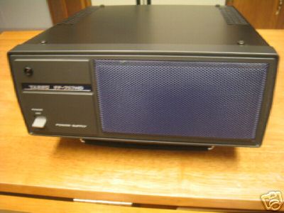 Like new yaesu fp 757HD power supply with speaker 