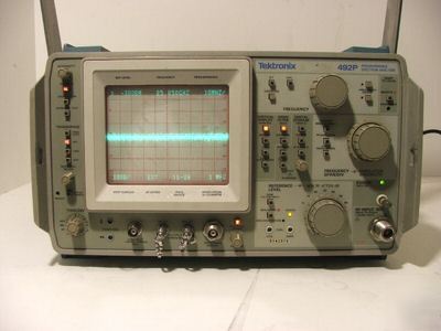 Tektronix spectrum analyzer model 492P programmable