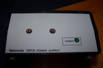 Tektronix 1101A power supply