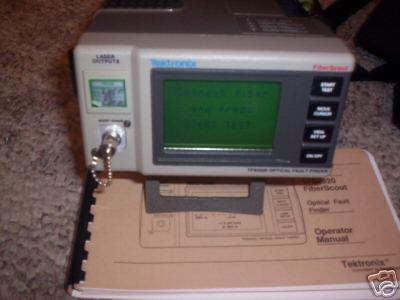 Tektronix TFS2020 fiberscout optical fault finder