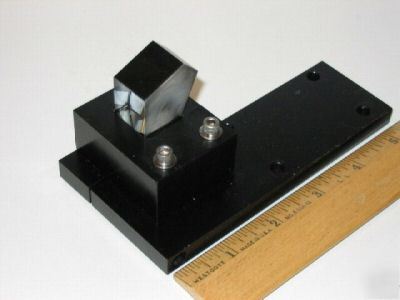 Laser unit 90 degree prism on mounting bracket,