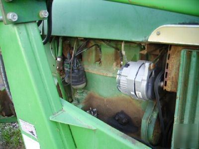 John deere 3010 propane tractor w/ loader