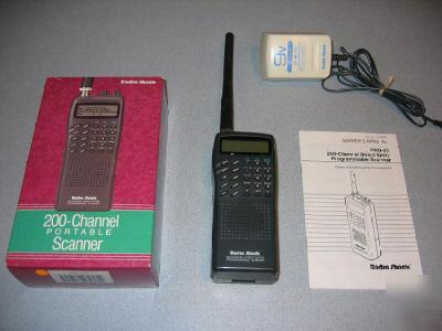 Radio shack pro-51 radio police scanner 200 channel