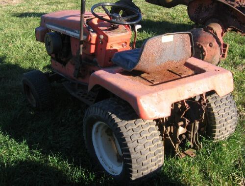 Allis-chalmers 716H with attachments