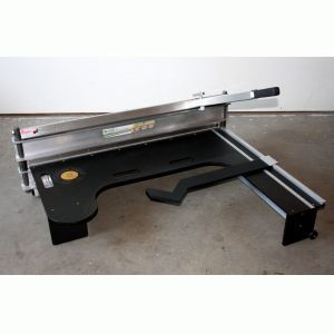 Bullet tools resilent &carpet tile cutter #940