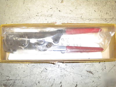 New molex crimping tool htr-1719C in box #421