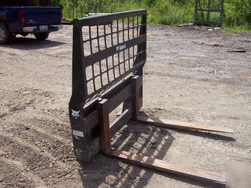 2004 bobcat S250 turbo skid steer 795 hrs 