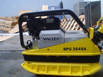 Wacker bpu 3545A reversible plate compactor