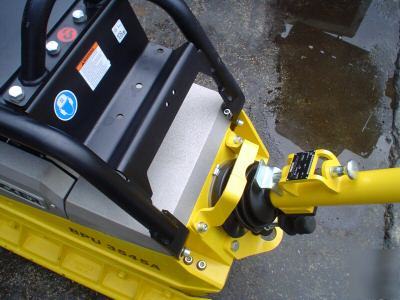 Wacker bpu 3545A reversible plate compactor