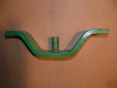 Original john deere h drawbar support with pivot pin