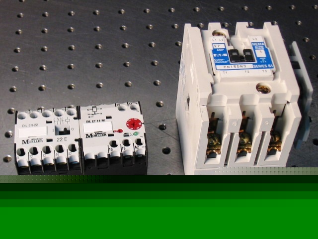 B28266 [3] contactors; cutler-hammer, moeller