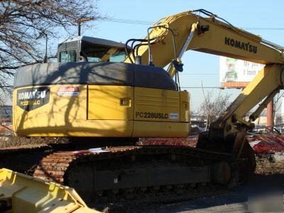 Komatsu PC228USLC3 excavator - must see - excellent