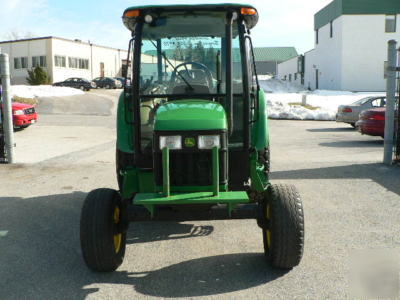 2004 john deere 5520 diesel tractor cab turf low hours