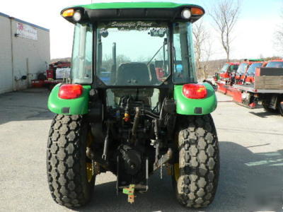 2004 john deere 5520 diesel tractor cab turf low hours