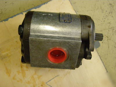 New hydraulic pump sundstrand 