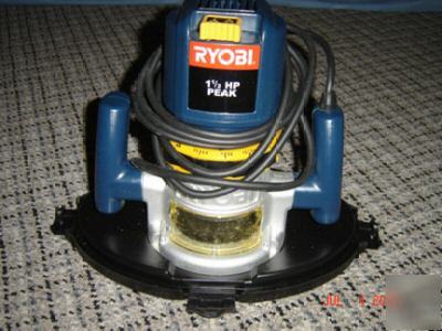 Slightly used ryobi R161 1 1/2 hp router 