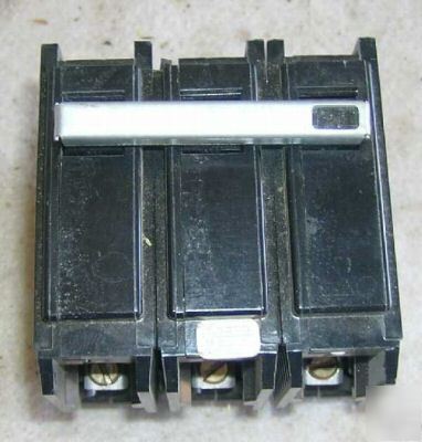 Sylvania bqd 20 amp circuit breaker