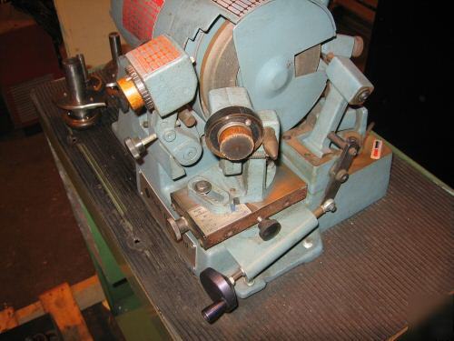 Black diamond bench type drill grinder