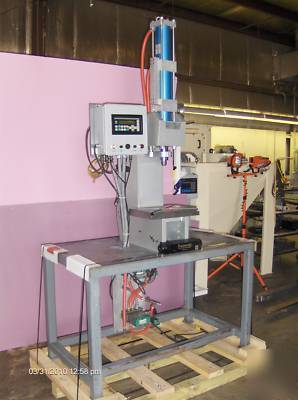 5250 lb pneumatic press programmable